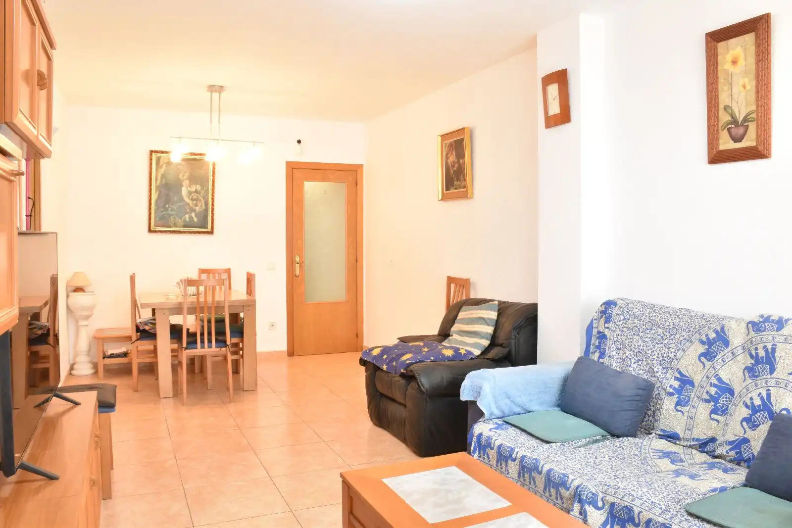 Sala de estar de Piso en venta en Calafell con Calefacción, Terraza y Trastero
