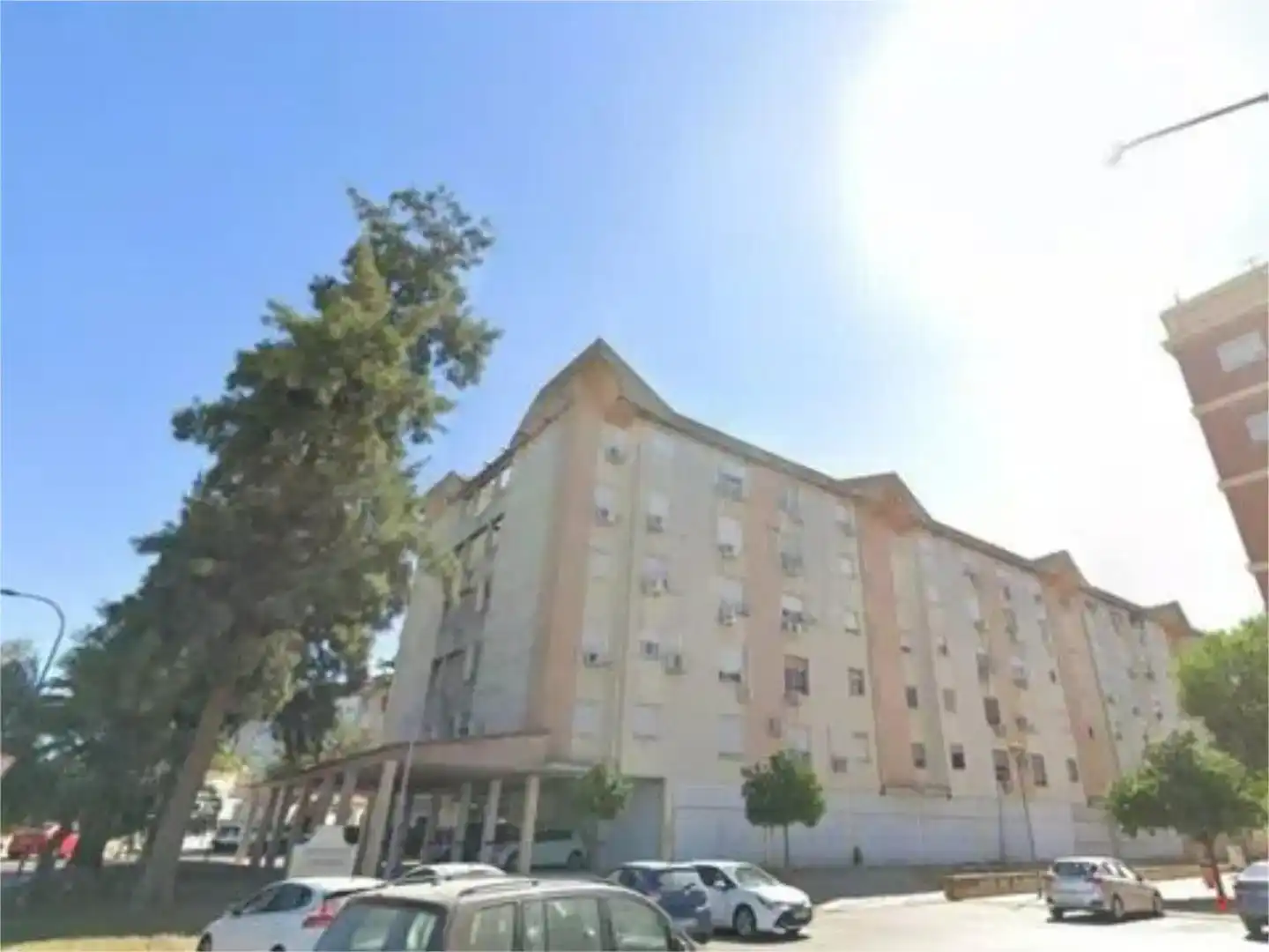 Vista exterior de Piso en venta en Utrera con Aire acondicionado y Piscina