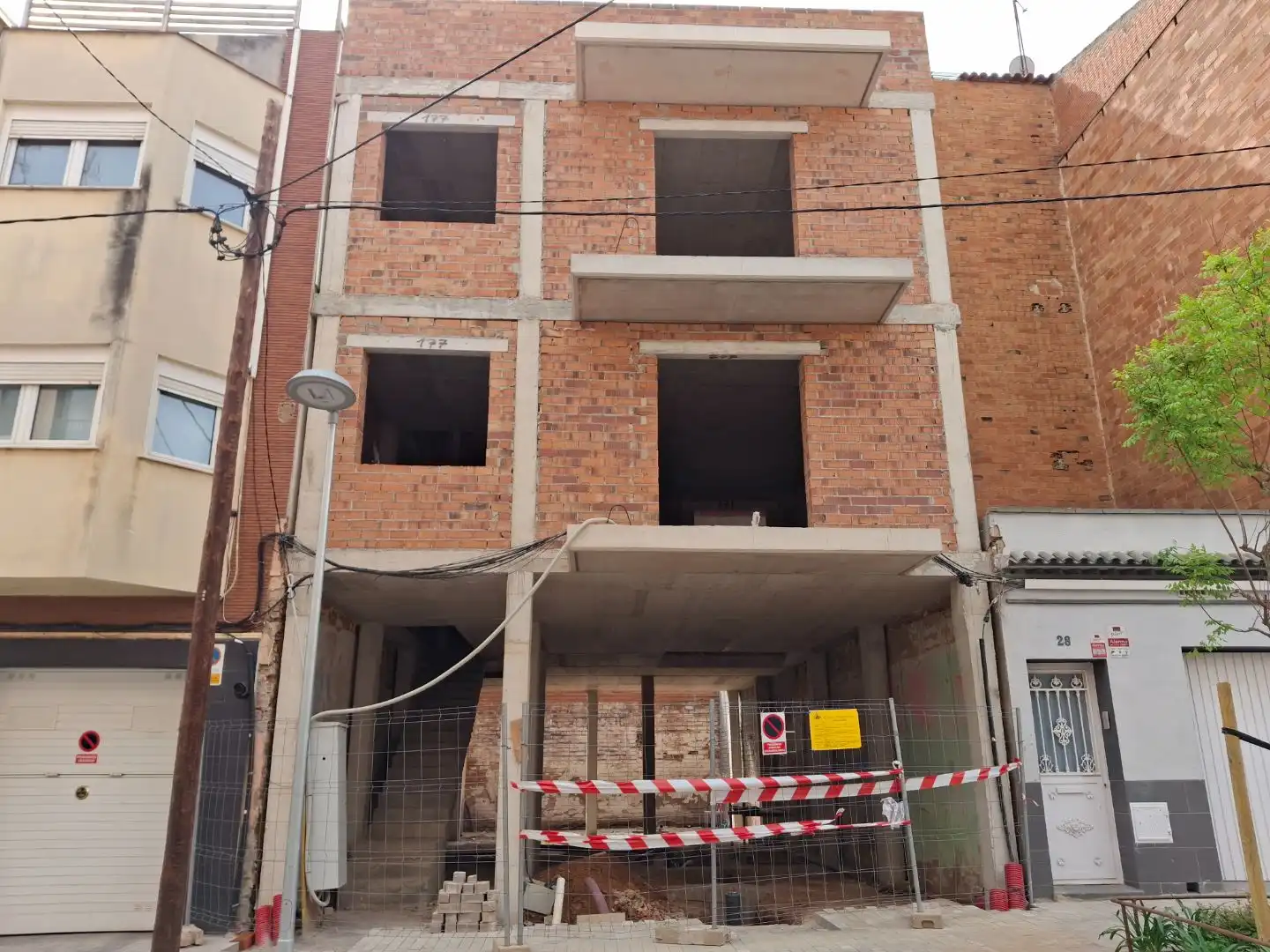Doppelhaushälfte zum Verkauf in Carrer d'Ausiàs March 30