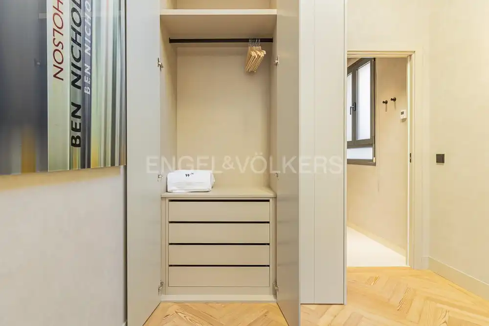 Bedroom of Flat for rent in Madrid  with Air Conditioner, Heating and Furnished