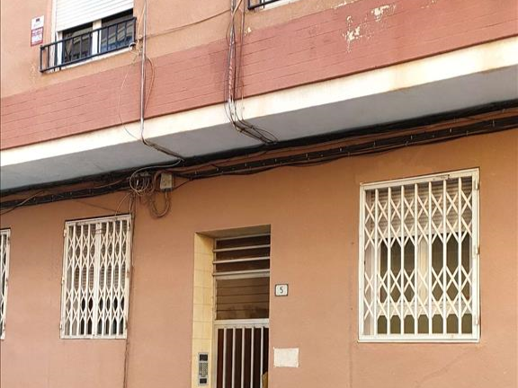 Vista exterior de Pis en venda en Elda