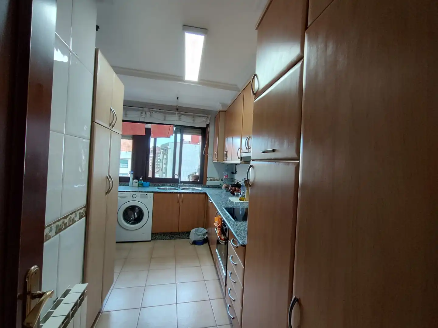 Kitchen of Flat for sale in Vigo   with Heating, Parquet flooring and Storage room