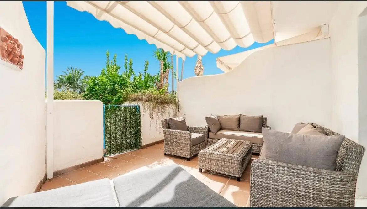 Apartamento con piscina en venta en Milla de Oro, imagen 11