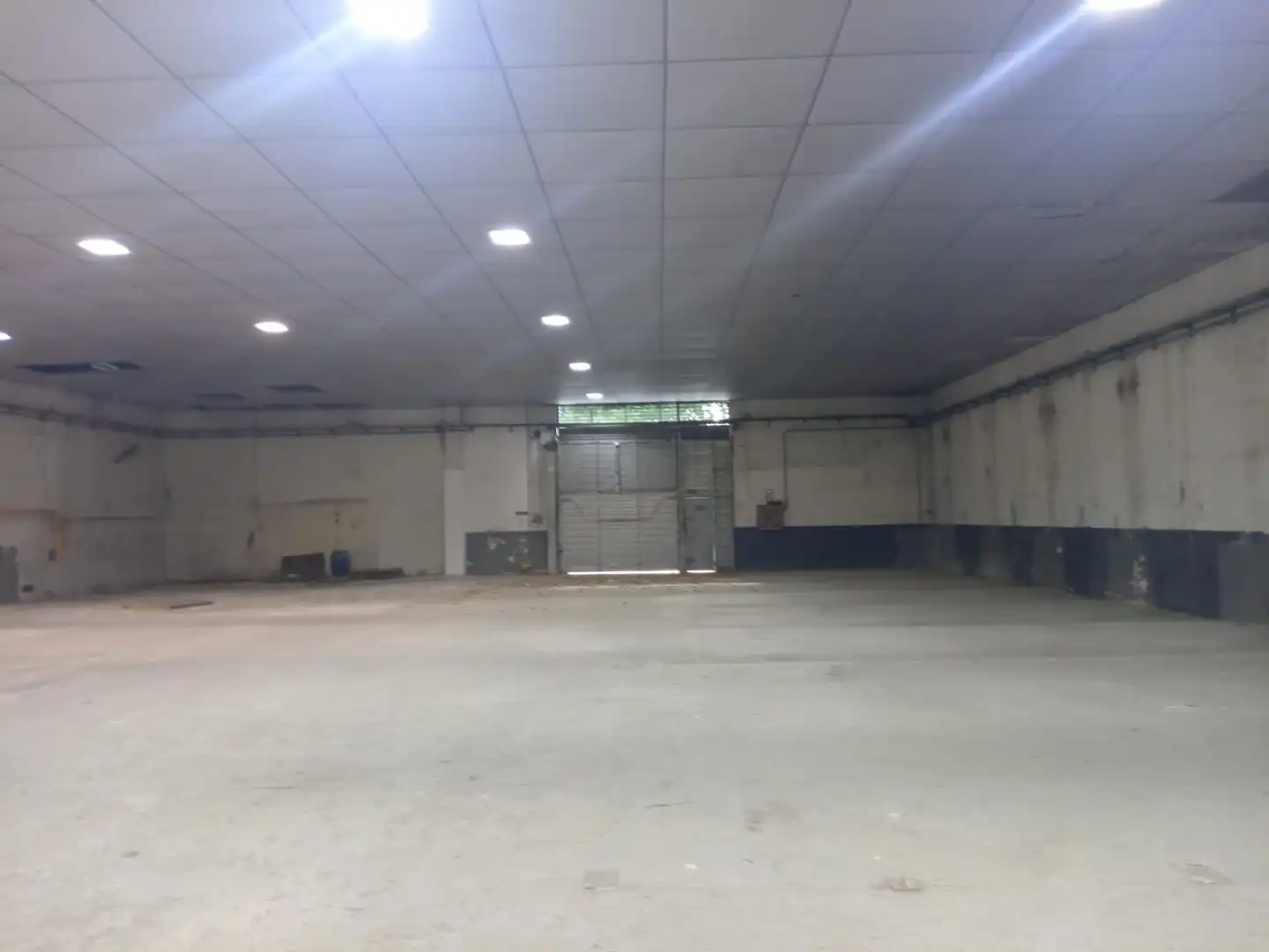 Nau industrial de lloguer en Barcelona