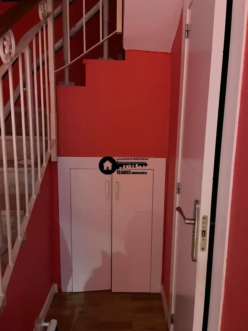 Habitación de Casa adosada en venta en Albacete con Aire acondicionado, Calefacción y Jardín privado