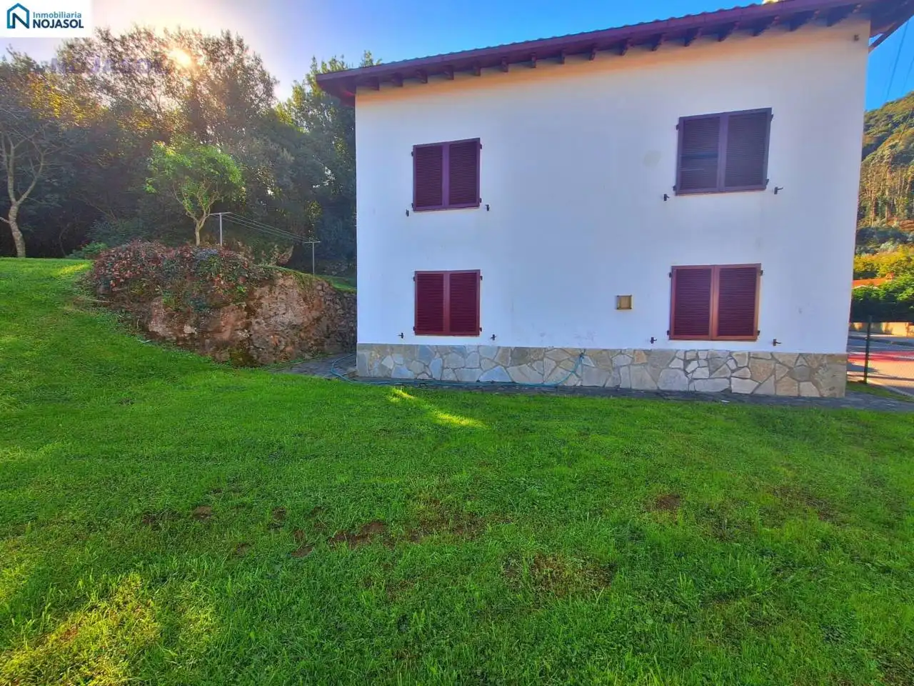 Jardín de Casa o chalet en venta en Arnuero con Calefacción y Jardín privado