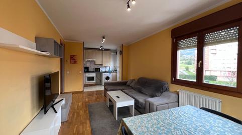 Foto 5 de Piso de alquiler en Calle Proaza, Las Campas, Oviedo