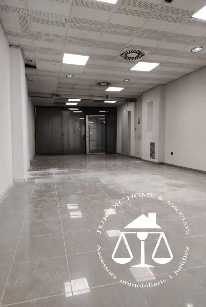 Geschaftsraum zur Miete in La Verneda i la Pau, Sant Martí