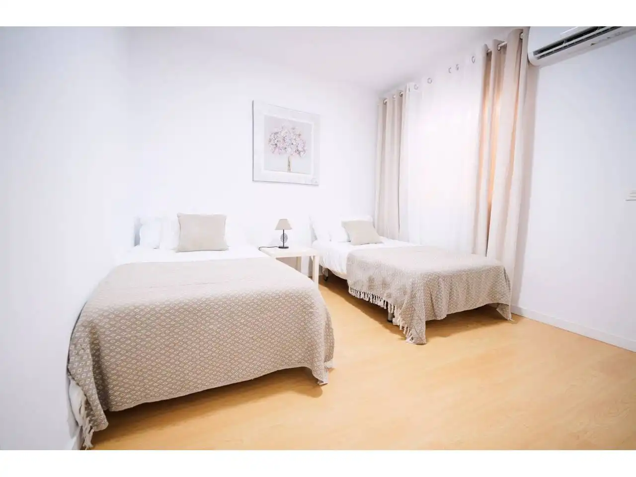 Habitación de Piso en venta en Benicarló con Aire acondicionado y Amueblado