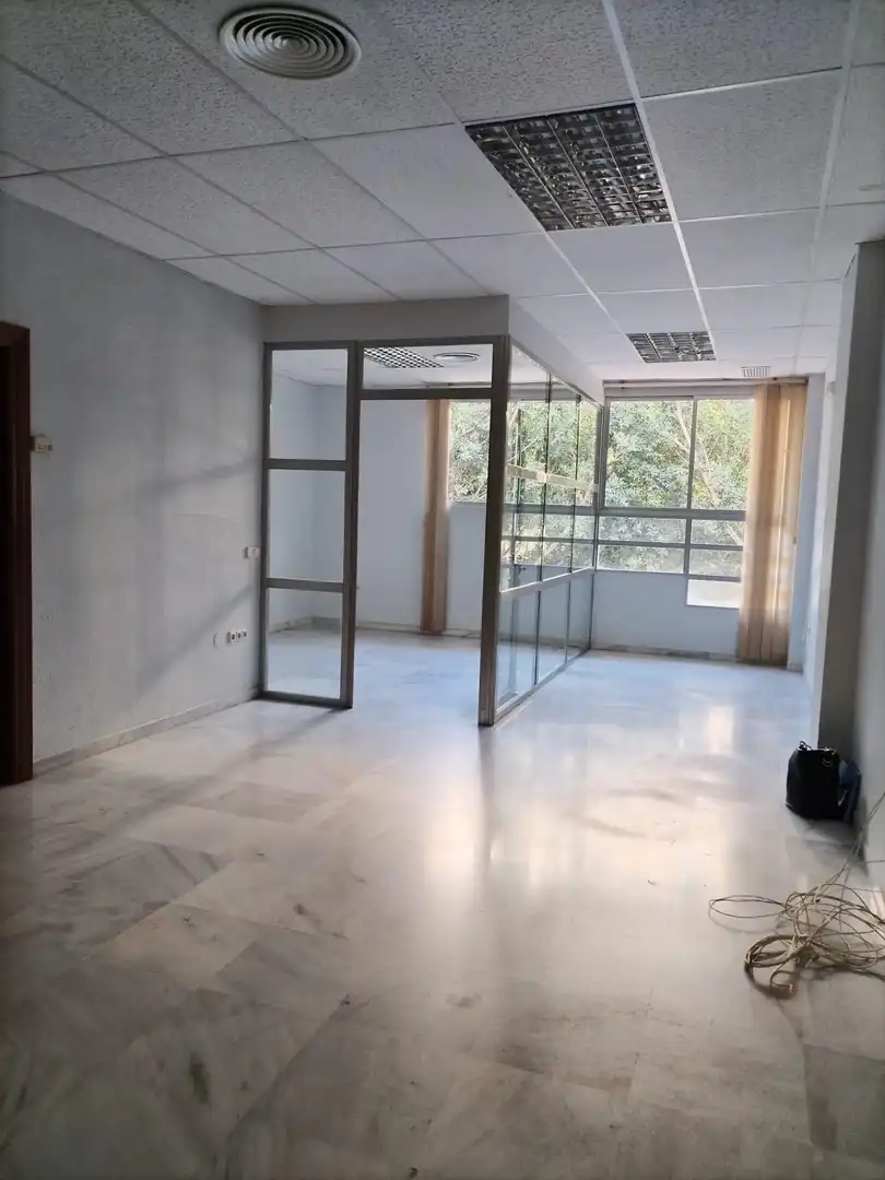 Büro zum Verkauf in Carretera de Cádiz