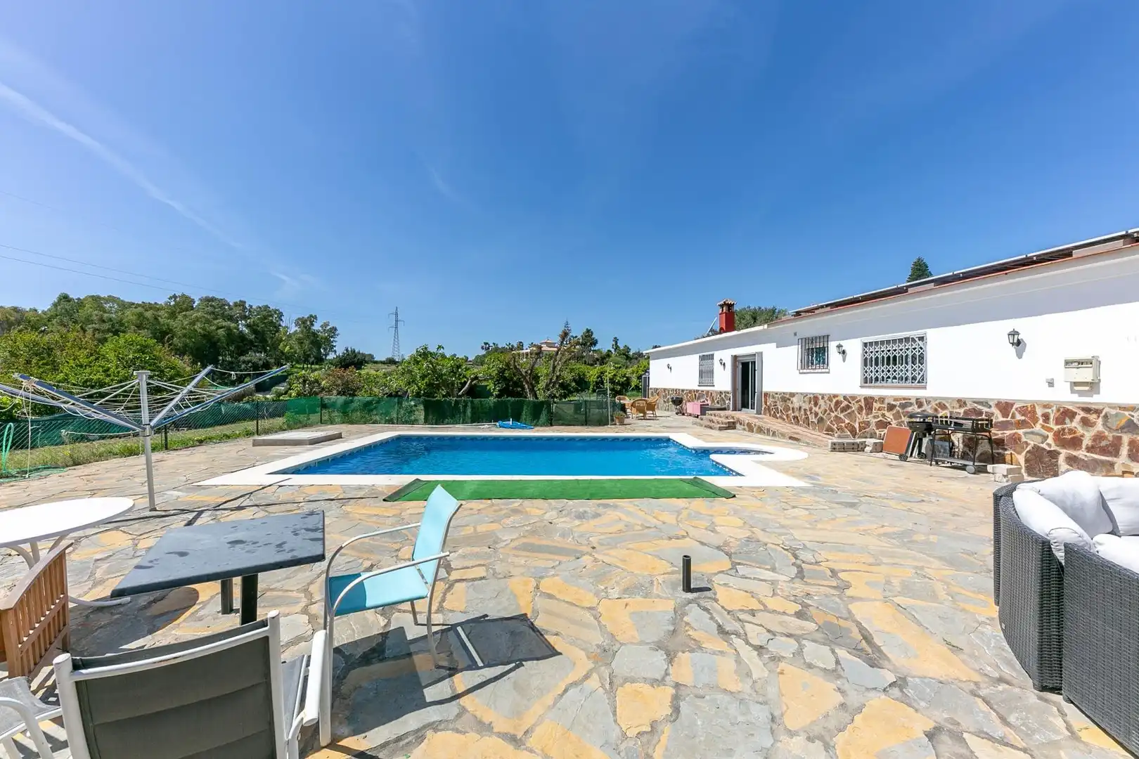 Country homes for sale in Polígono 23 Parcela 308 HUERTA LOS SACRISTAN. EST, 23, Las Lomas
