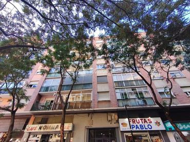 Pis amb balcó en venda a Las Fuentes