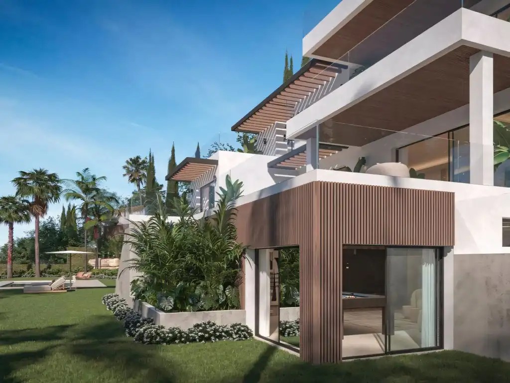 Vista exterior de Casa o xalet en venda en Benalmádena amb Aire condicionat, Calefacció i Jardí privat