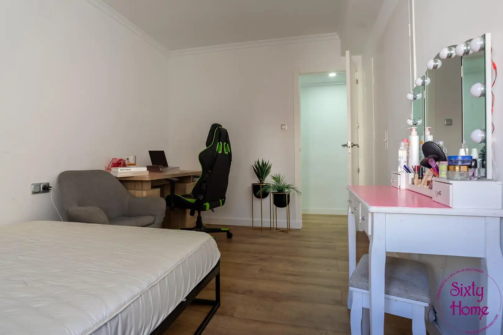 Habitación de Piso en venta en Tauste con Calefacción, Parquet y Amueblado