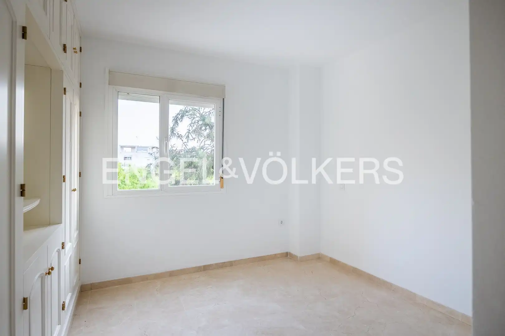 Terraza de Piso de alquiler en Sevilla con Aire acondicionado, Calefacción y Piscina