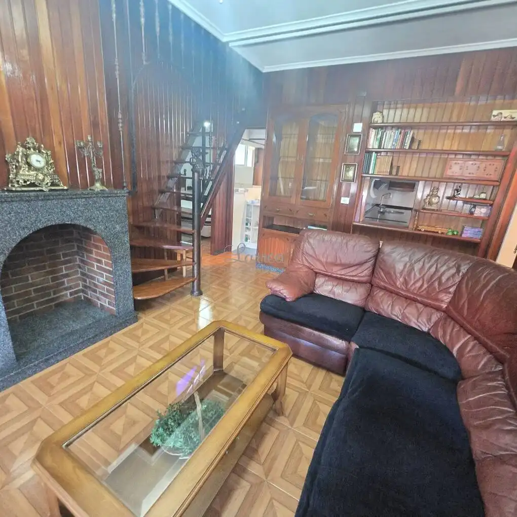 Sala de estar de Piso en venta en Amorebieta-Etxano con Calefacción, Amueblado y Balcón