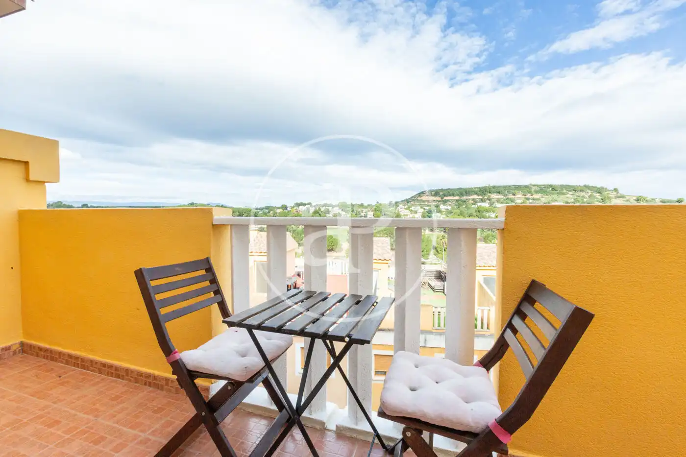 Terraza de Casa adosada en venta en Chiva con Aire acondicionado, Calefacción y Jardín privado