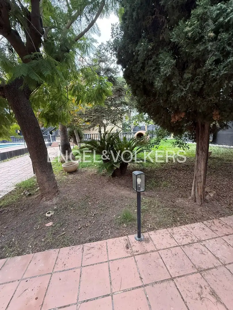 Casa o chalet de alquiler en Paterna con Aire acondicionado, Calefacción y Jardín privado