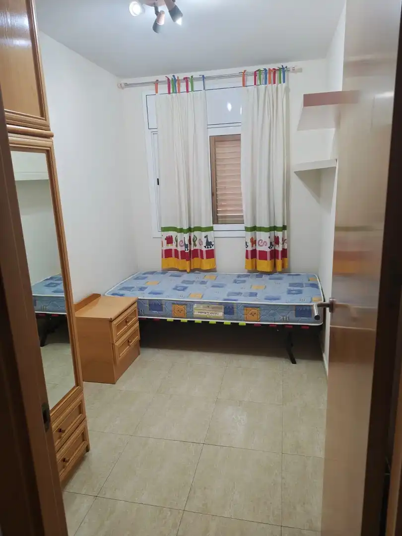 Habitación de Piso en venta en Esparreguera con Aire acondicionado y Calefacción
