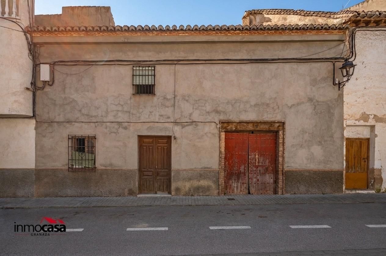 Außenansicht von Country house zum Verkauf in Padul mit Terrasse