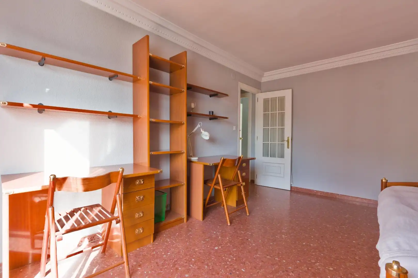 Flat for rent in Calle REY ABU SAID, Fígares