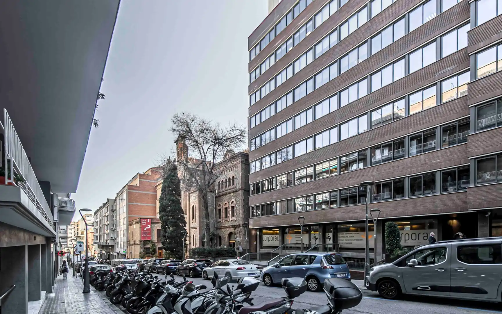 Exterior view of Office for sale in Barcelona