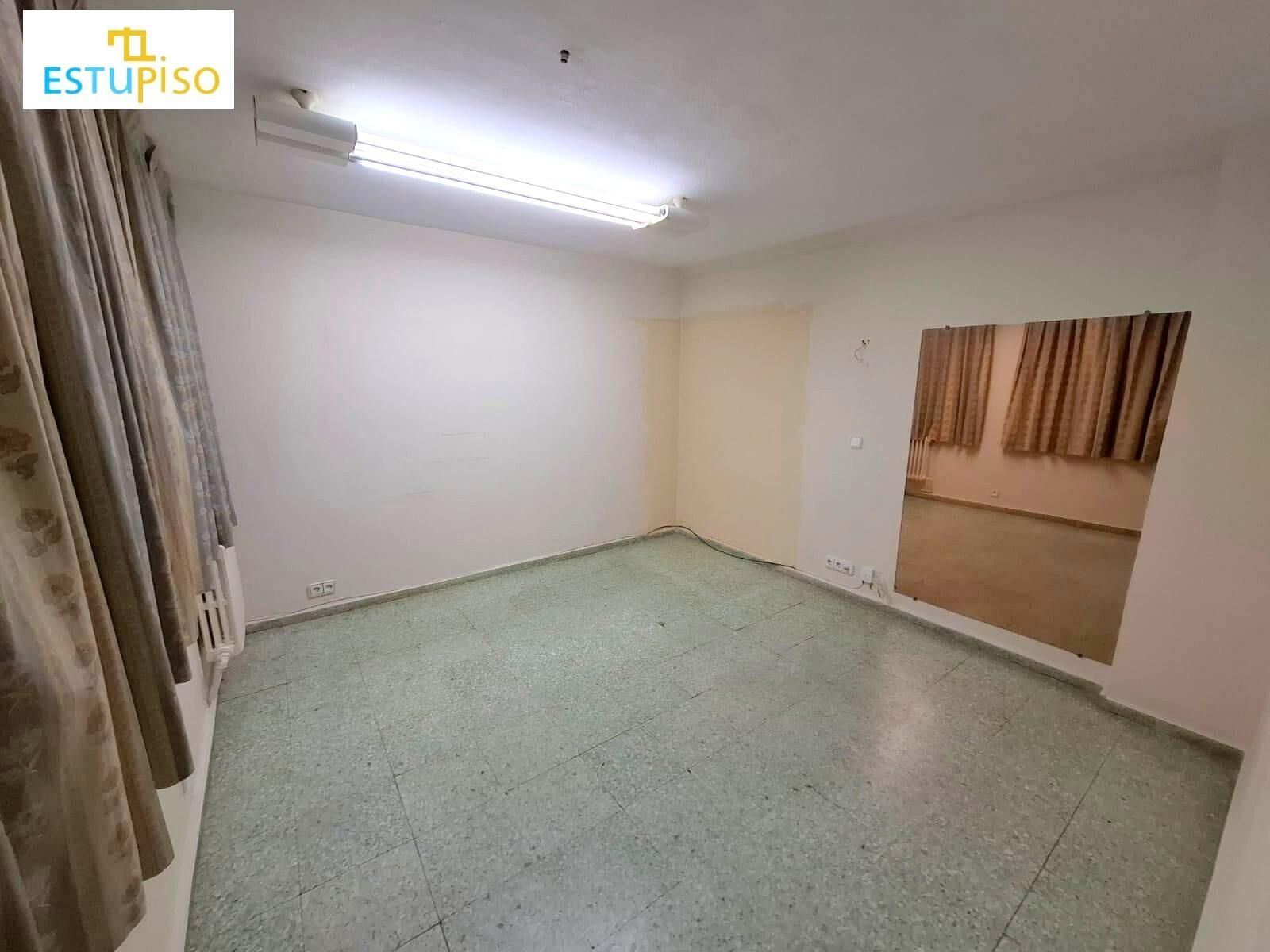 Flat for sale in León Capital   with Heating