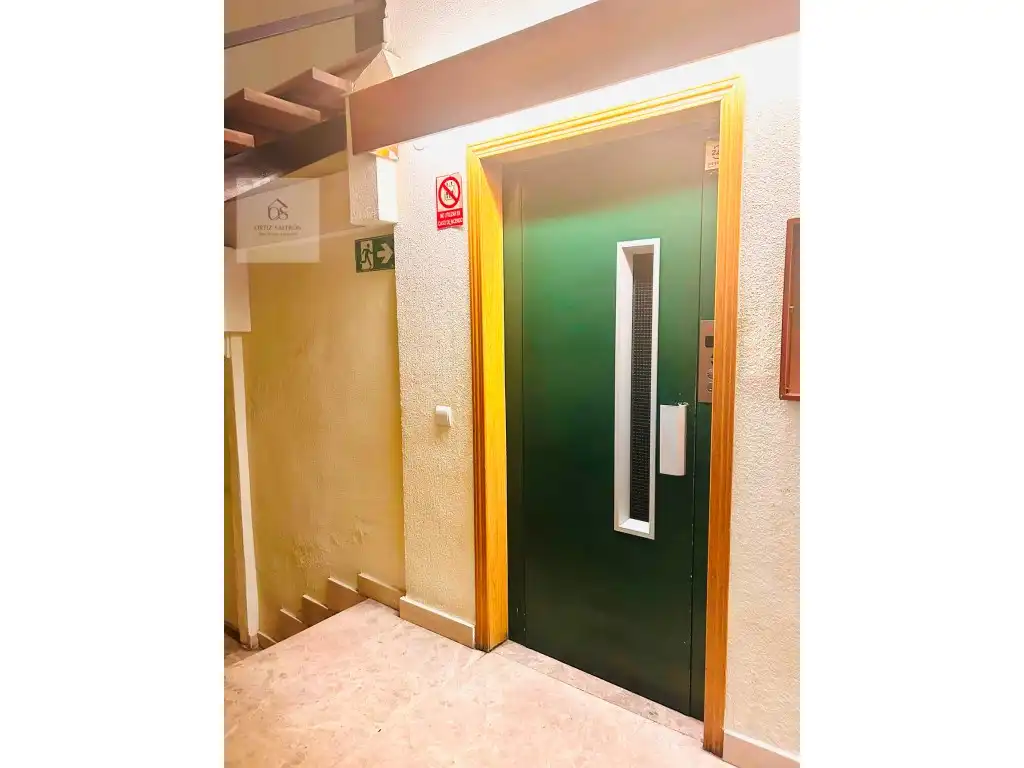 Flat for sale in Madrid  with Terrace