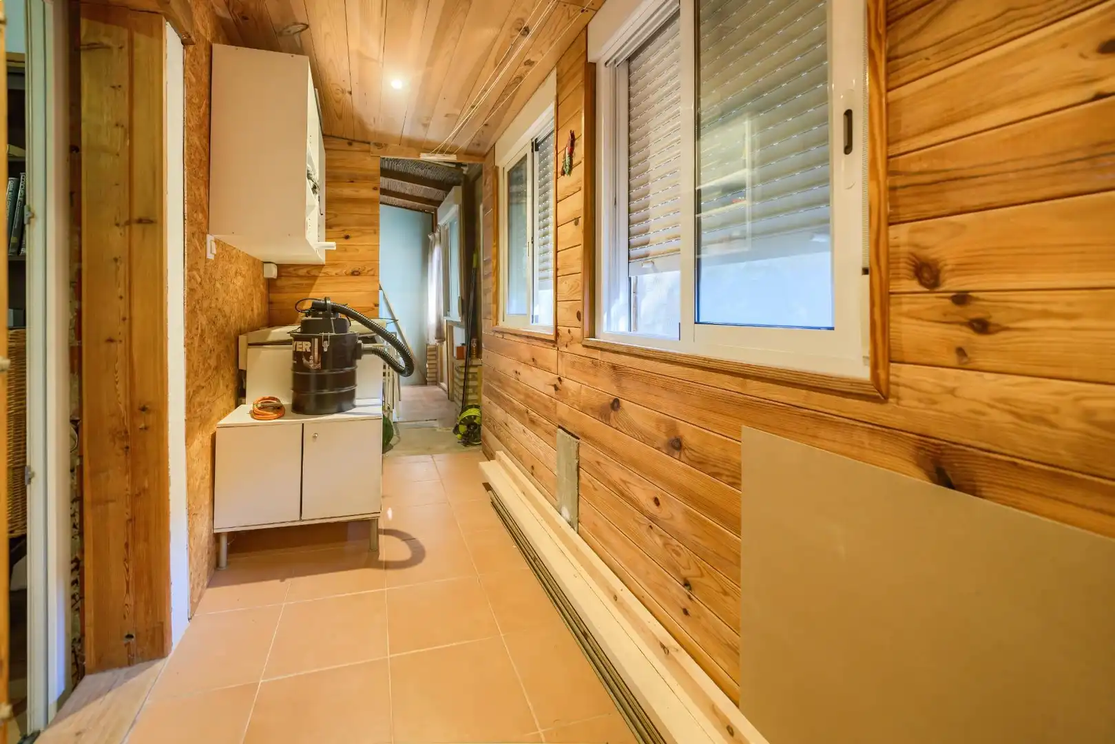 Cocina de Casa o chalet en venta en Sanlúcar la Mayor con Aire acondicionado, Jardín privado y Trastero