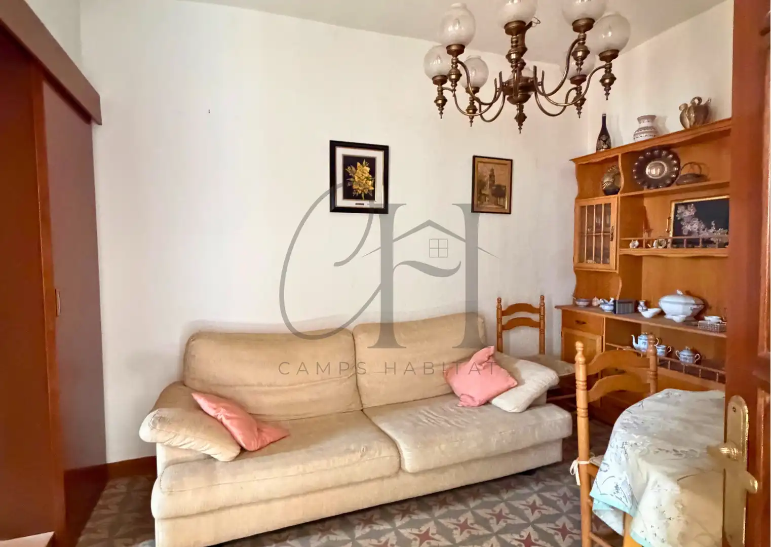 Sala de estar de Casa adosada en venta en El Castell de Cubelles 