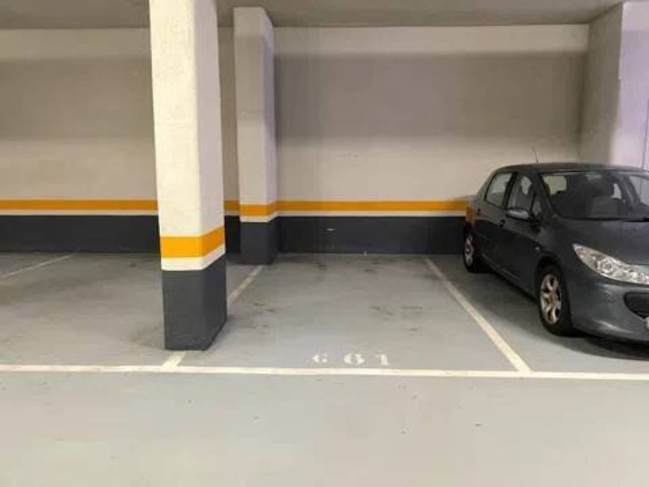 Parking of Garage to rent in Leioa