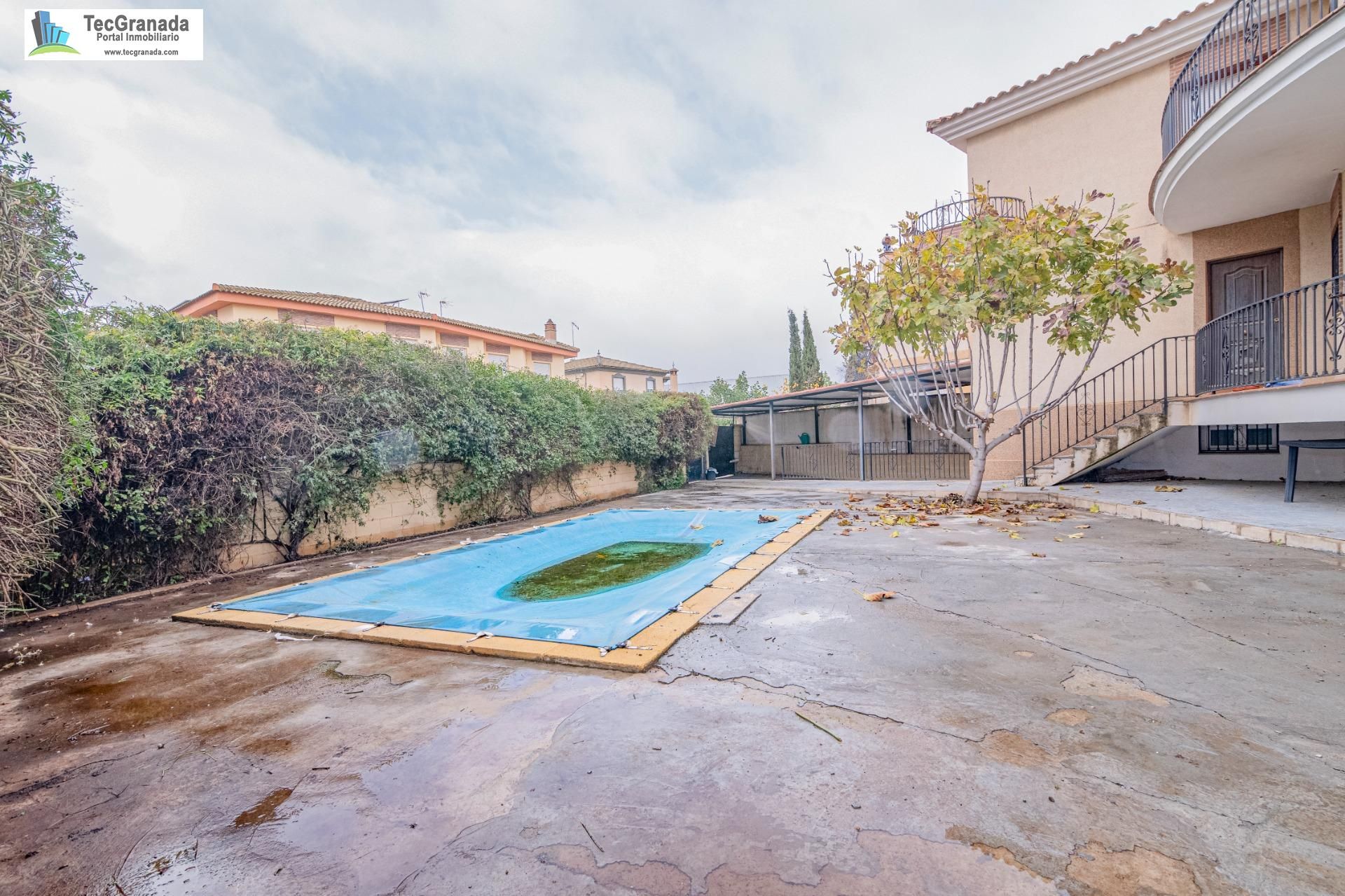 Swimming pool of House or chalet for sale in Atarfe  with Air Conditioner, Private garden and Terrace