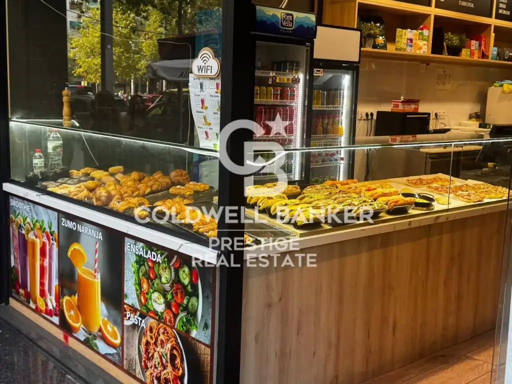 Local comercial en venta en Avinguda del Paral·lel, imagen 7