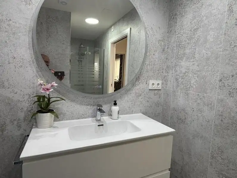 Badezimmer von Dachboden zur Miete in Ortigueira, A Coruña