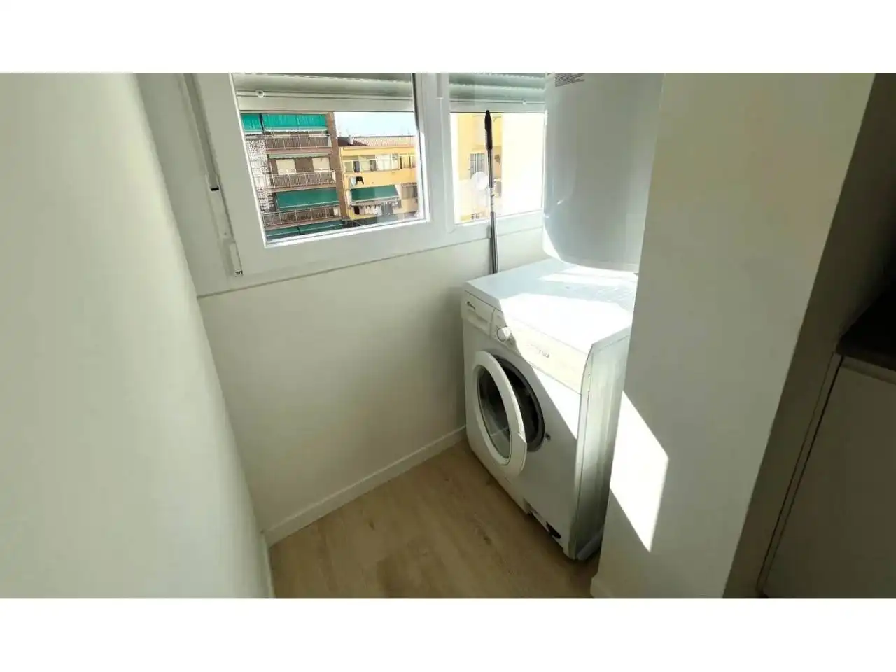 Schlafzimmer von Wohnung zum Verkauf in Sant Joan Despí mit Klimaanlage, Heizung und Parkett