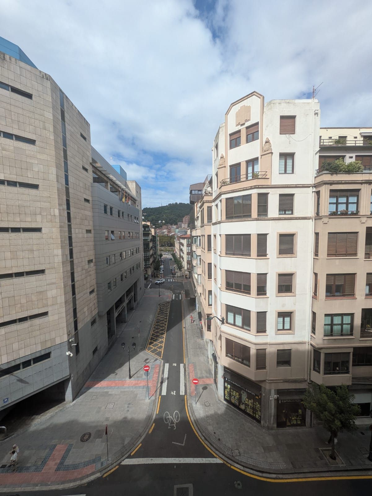 Flat for sale in Colón de Larreátegui Kalea, Ensanche - Moyua - Diputación, Abando - Albia