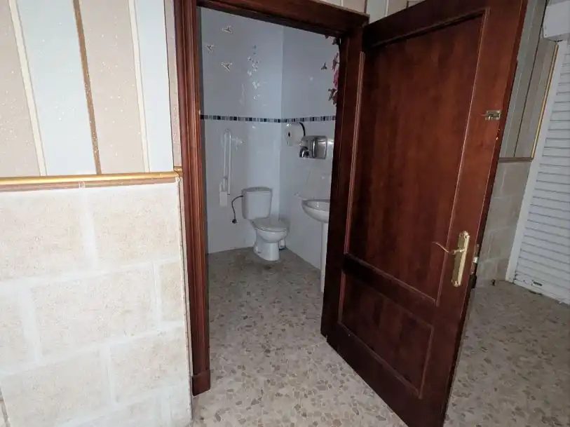 Bany de Local de lloguer en El Puerto de Santa María