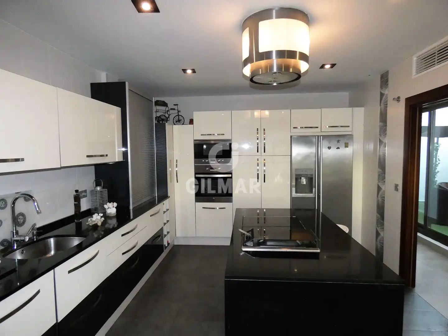 Kitchen of Houses for sale in Jerez de la Frontera  with Heating, Private garden and Swimming Pool