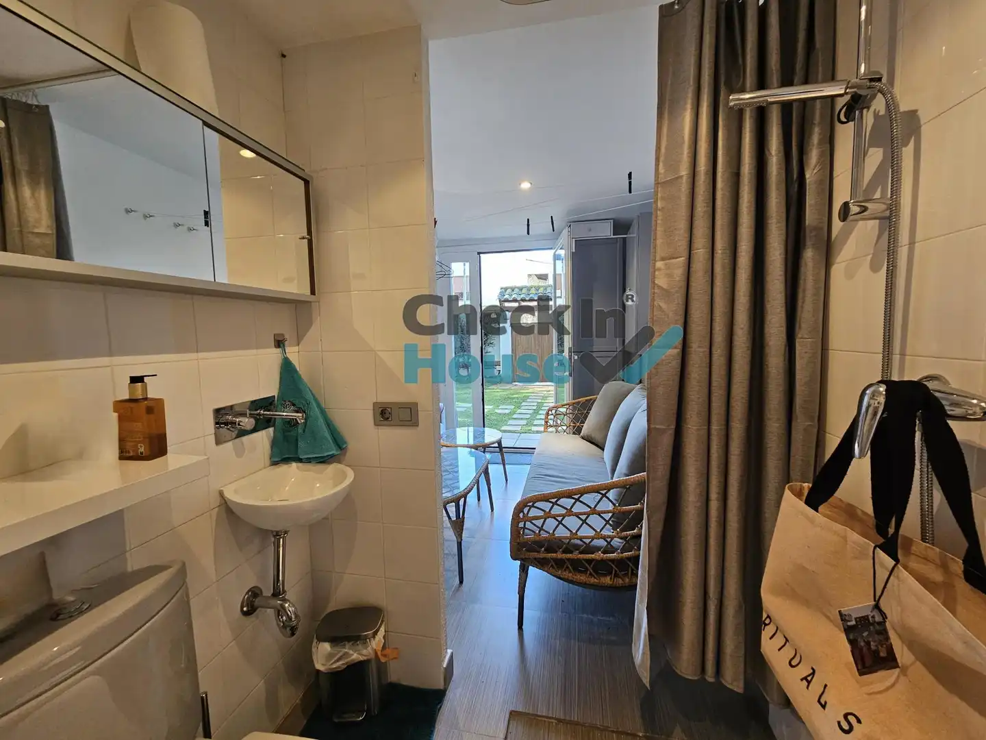 Badezimmer von Wohnungen zur Miete in Castell d'Aro, Platja d'Aro i s'Agaró mit Heizung und Privatgarten
