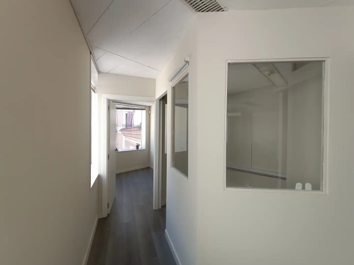 Oficina en venta en Barcelona - Calle La Rambla, Barri Gòtic