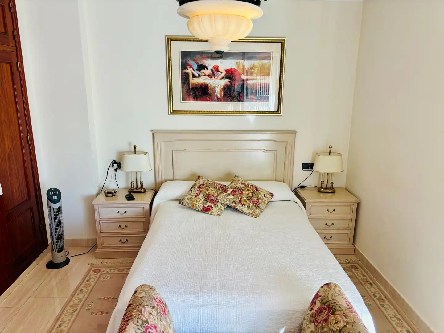 Habitación de Planta baja en venta en Centro