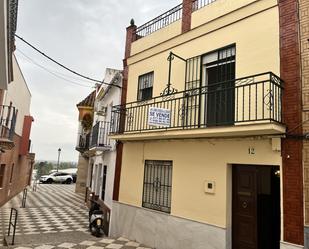 Vista exterior de Casa o xalet en venda en La Puebla del Río amb Terrassa, Traster i Balcó
