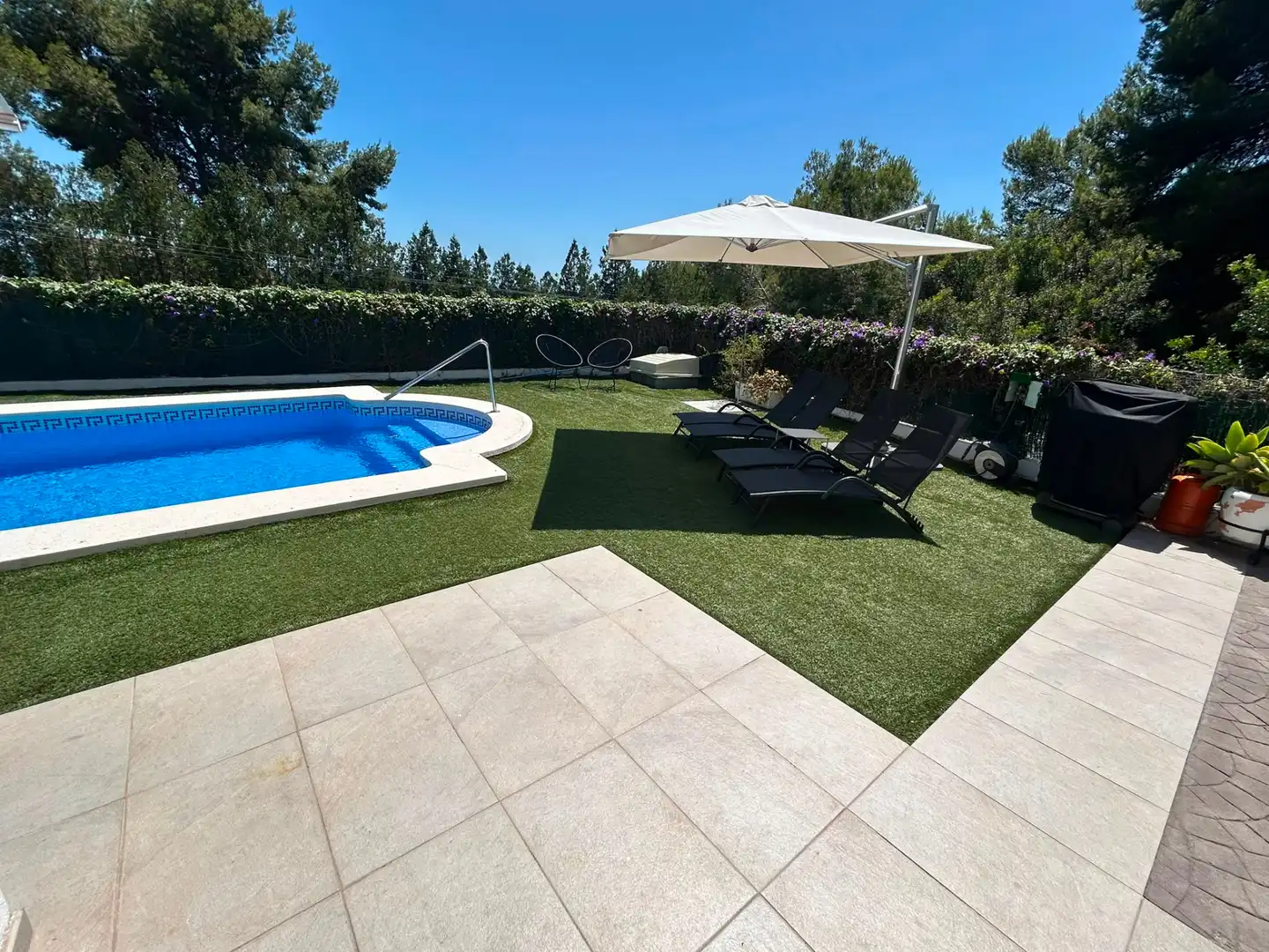 Piscina de Casa adosada en venda en Alcalà de Xivert amb Aire condicionat, Jardí privat i Terrassa