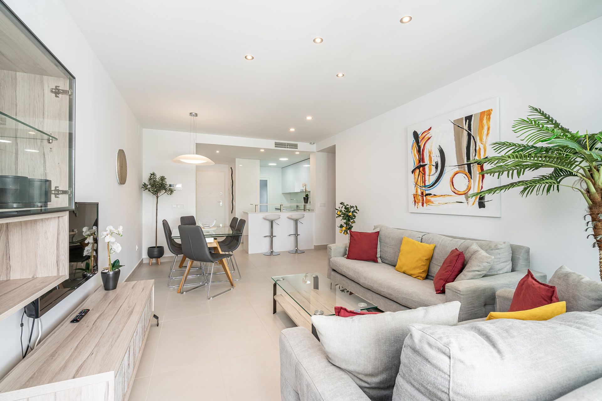 Sala d'estar de Planta baixa de lloguer en Estepona amb Aire condicionat, Calefacció i Terrassa