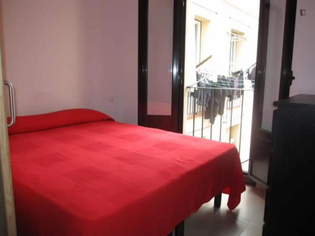 Apartament amb ascensor de lloguer a Ciutat Vella, imagen 2