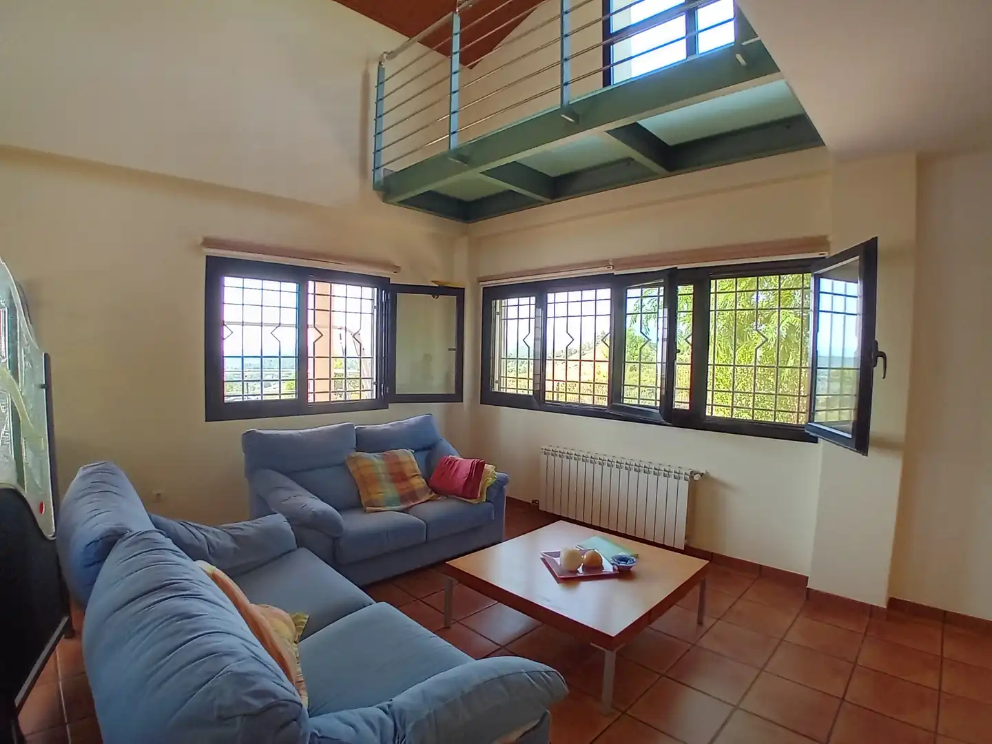 Sala d'estar de Casa o xalet en venda en Yátova
