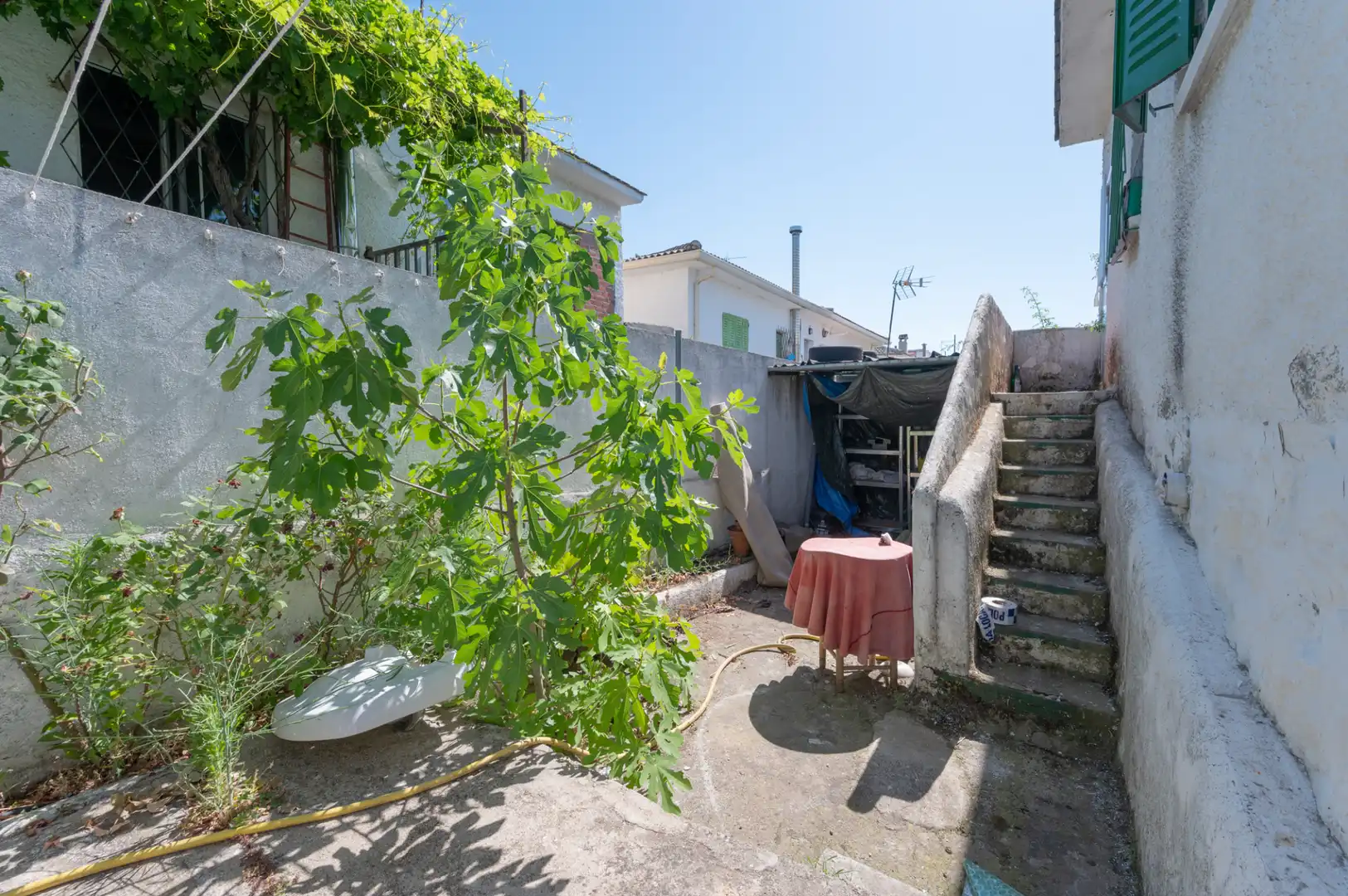 Vista exterior de Casa o xalet en venda en Colmenar Viejo amb Jardí privat i Traster