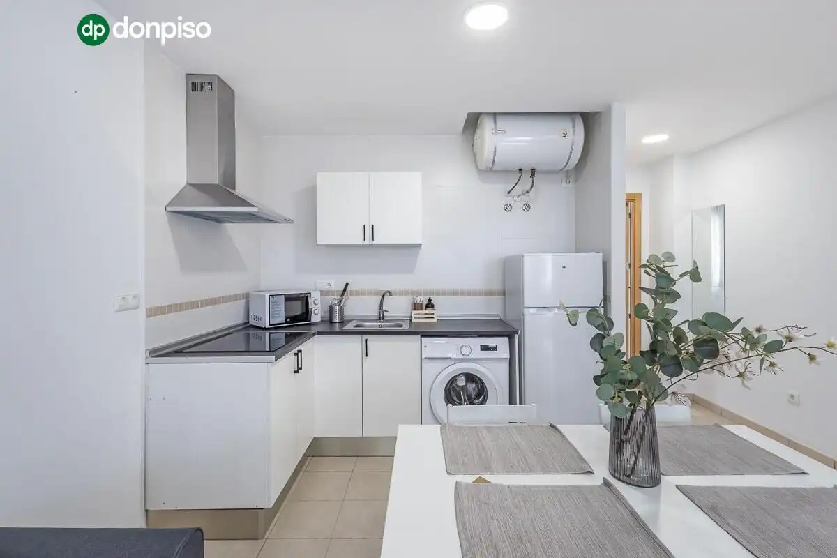Flat for sale in Calle Calle Isaac Newton 8, imagen 4