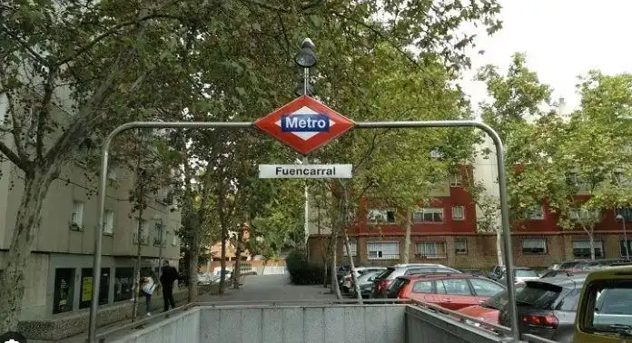 Appartamento con ascensore in vendita a Calle de Sabadell, imagen 5