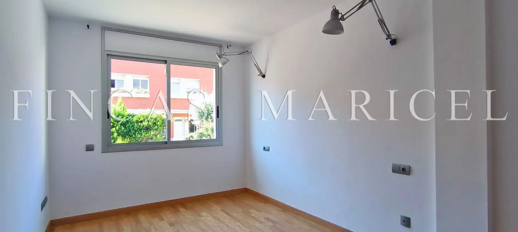 Bedroom of Flat for sale in Cubelles  with Air Conditioner, Heating and Terrace